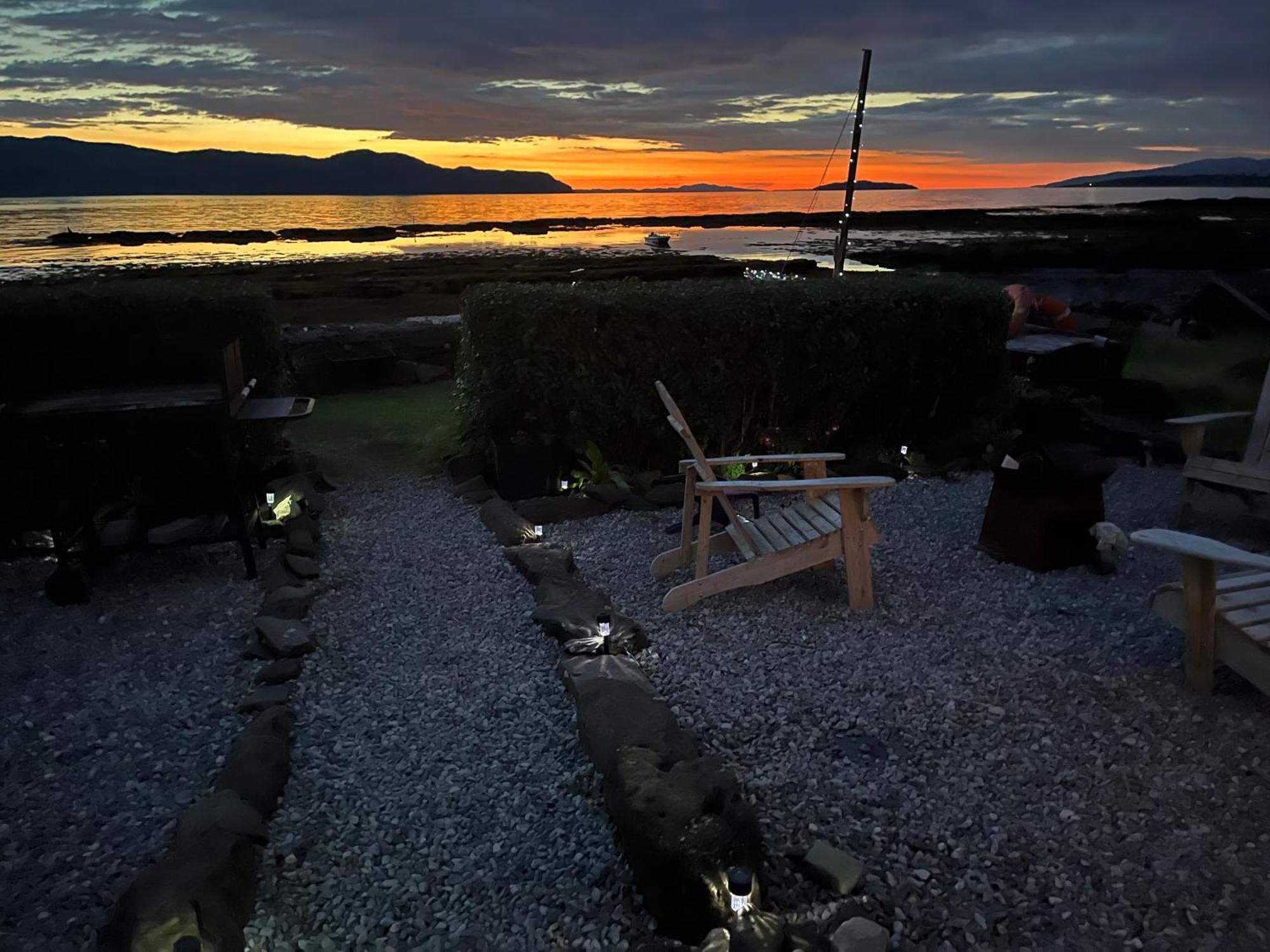 Carnmhor, Isle Of Skye - Stunning 242 Year Old Cottage On Its Own Sea Shore! Breakish Exteriér fotografie