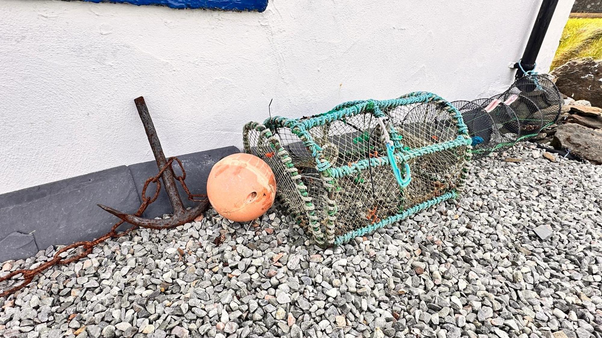 Carnmhor, Isle Of Skye - Stunning 242 Year Old Cottage On Its Own Sea Shore! Breakish Exteriér fotografie